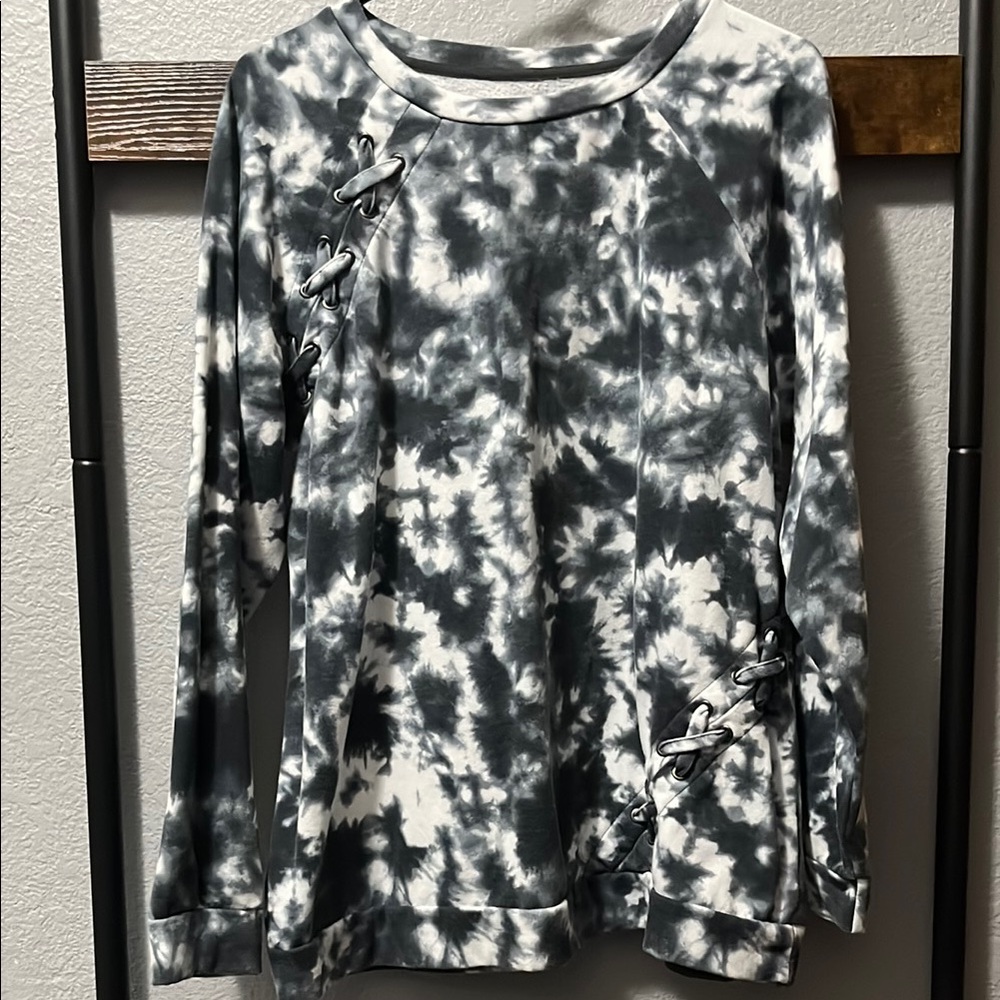 a.n.a new approach brand .Tie-Dye style Women's Top with Lace-Up Detail